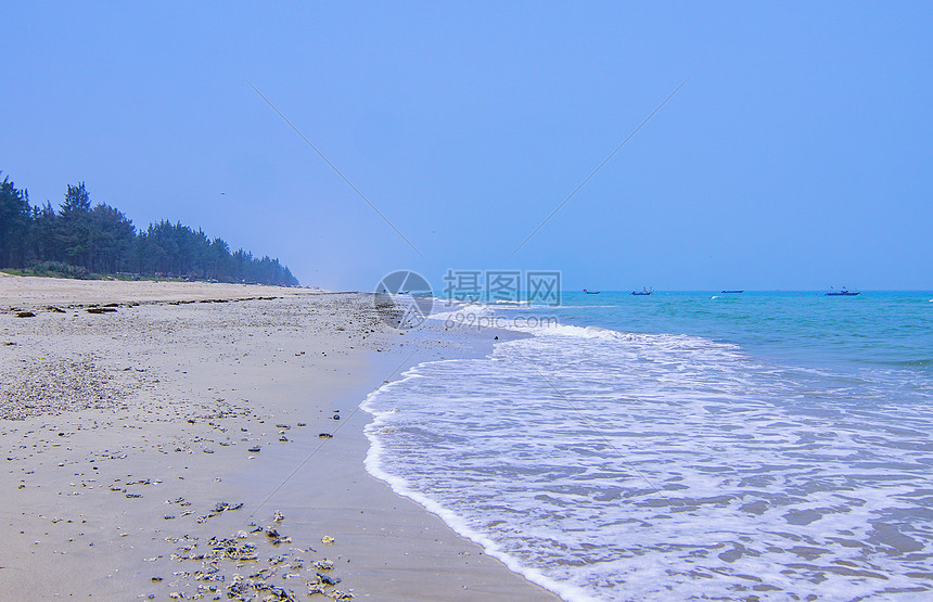涠洲岛沙滩沿岸图片
