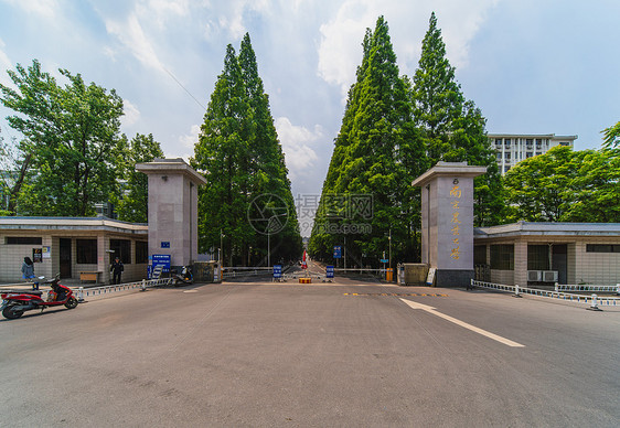 南京农业大学校门图片