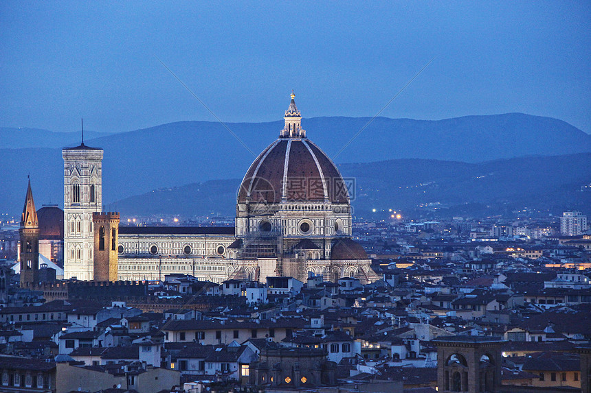 佛罗伦萨主场迎战维罗纳关键战役直播开启