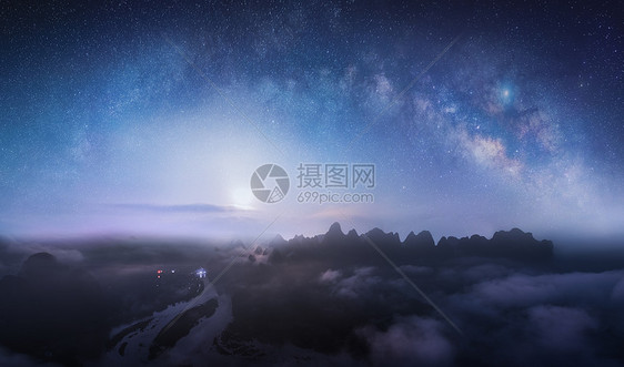 桂林山水星空月出图片