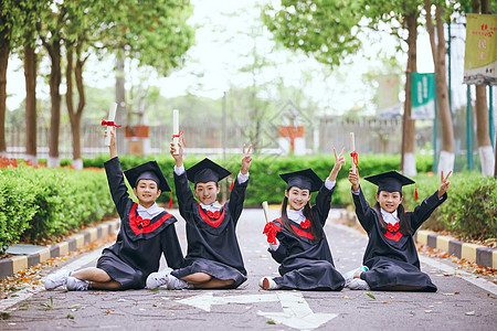 小学生毕业照图片