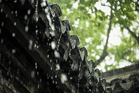 雨天晾衣服古式建筑背景