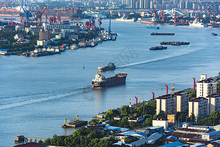 物流运输上海黄浦江码头货轮背景