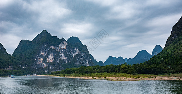 画马桂林市阳朔县的九马画山风光背景