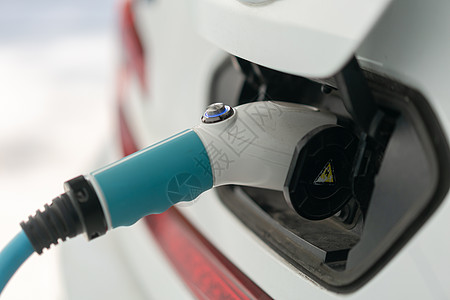 新能源汽车行业电动车充电背景
