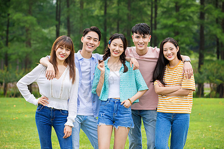 草地休闲青年大学生聚会背景