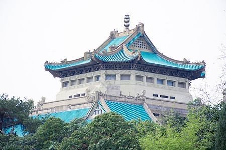 武汉大学教学楼图片