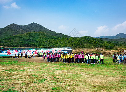 莫干山户外团建基地背景图片