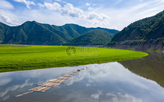 山水河流风光图片