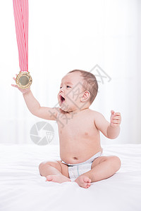 外国婴儿和奖牌高清图片