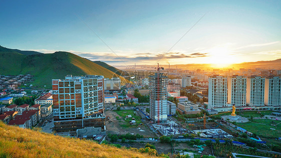 乌兰巴托城市夕阳图片