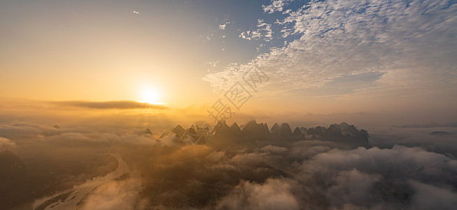 桂林阳朔大面山日出图片素材