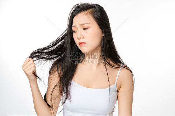 女性脱发头发毛躁图片