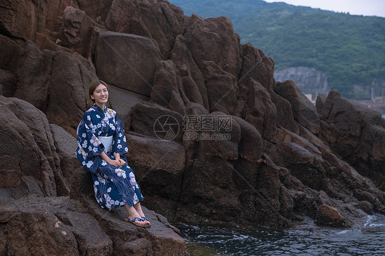 海边和服美女图片