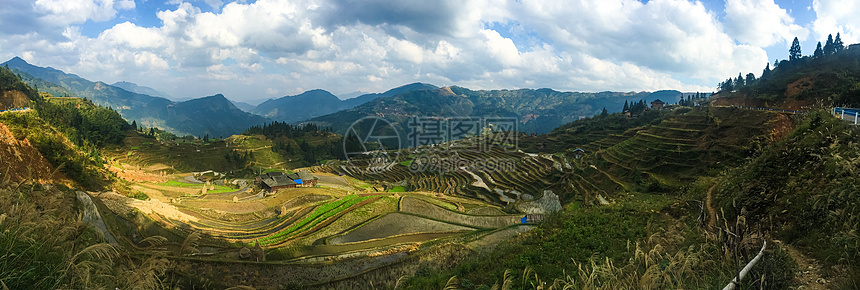 贵州黔东南月亮山梯田景点风光图片