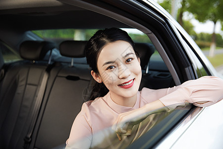 女汽车车内女乘客背景