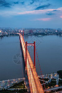 横跨长江武汉鹦鹉洲大桥图片