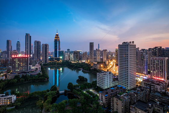 菱角湖夜市图片