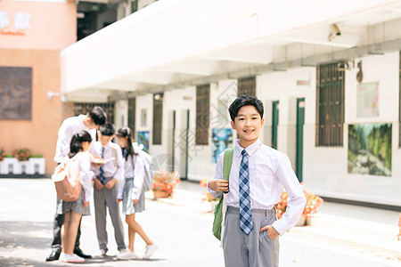 小学生课间形象背景图片