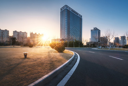 街道天空宽敞干净的街道背景