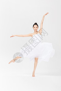 青年美女跳芭蕾舞图片