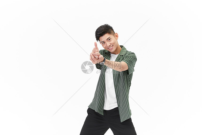 阳光帅气大男孩耍帅动作