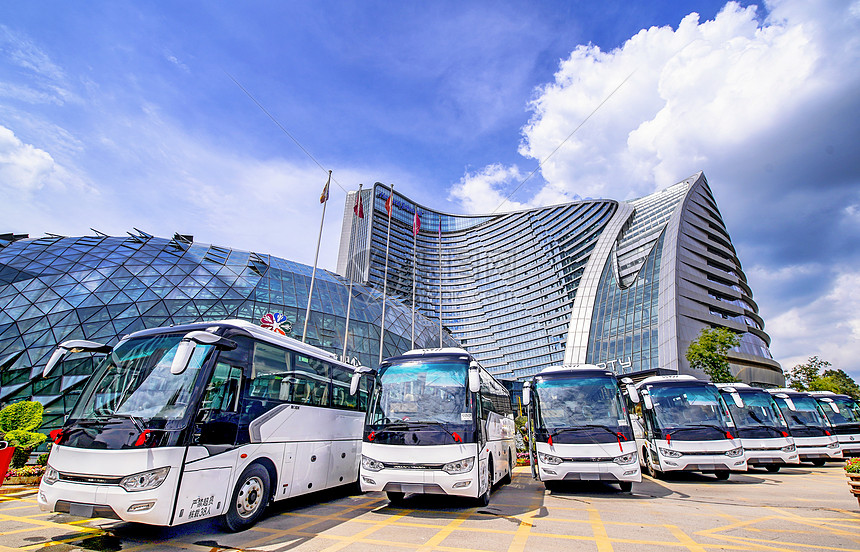 旅游客运大巴车内景外景图片