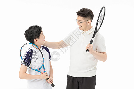 父子一起打网球图片
