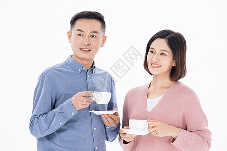 中年夫妻喝茶图片