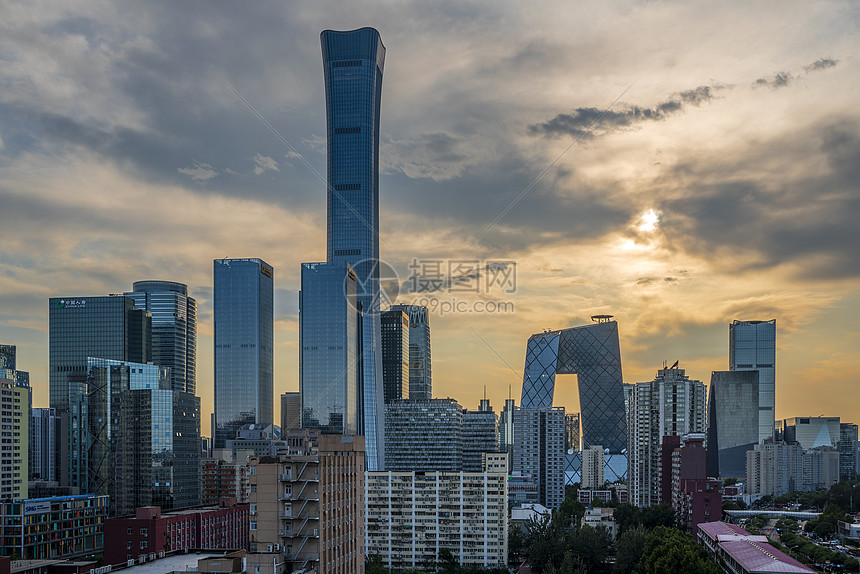 日落北京国贸大楼图片