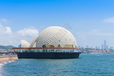 青岛城市风光海上皇宫背景图片