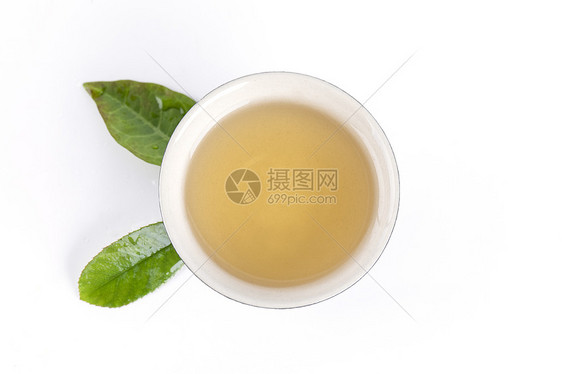 茶杯茶叶白底图片