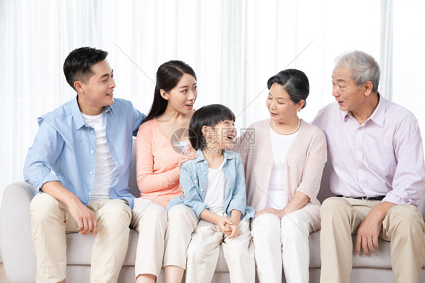 全家人合影高清图片下载 正版图片 摄图网 全家人合影高清图片下载 正版图片 摄图网