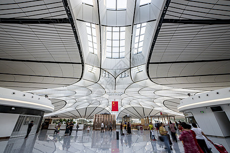 北京大兴国际机场中央天花板图片