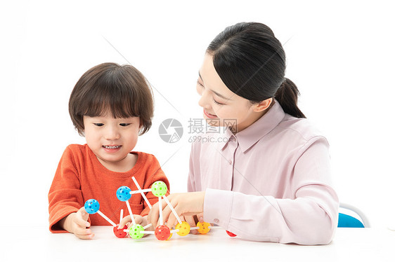 儿童幼教玩智力串珠图片