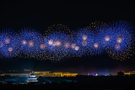 国庆烟花北京天坛的烟花背景