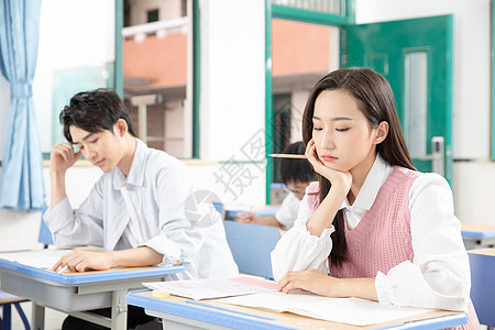 青年大学生考试考研图片