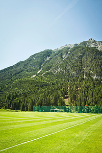 乡村景观运动场图片