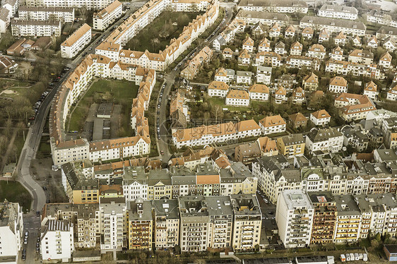 德国不莱梅布莱梅港郊区公寓楼鸟瞰图图片
