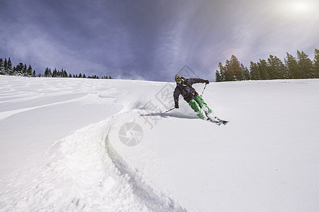 德国斯皮津西滑雪者高清图片