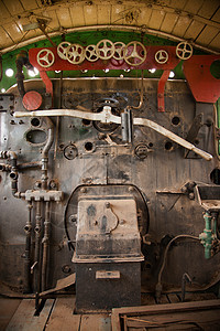 肯尼亚内罗毕铁路博物馆的机车驾驶室图片