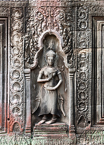 柬埔寨暹粒吴哥窟塔普罗姆神庙的浅浮雕图片