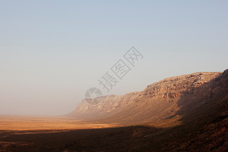 也门索科特拉努加德悬崖背景图片