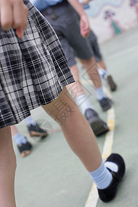 穿着校服的女学生特写图片