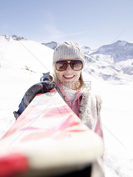 ‘~带滑雪板的表妹面对镜头  ~’ 的图片