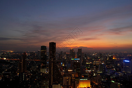 曼谷商业区日落时分图片