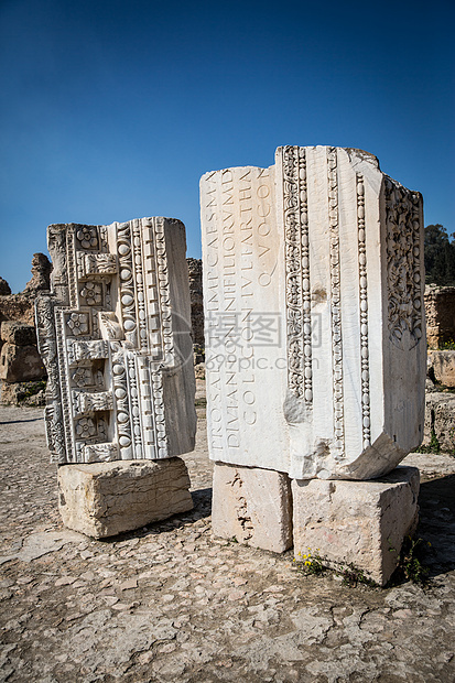 突尼斯迦太基的废墟碎片图片