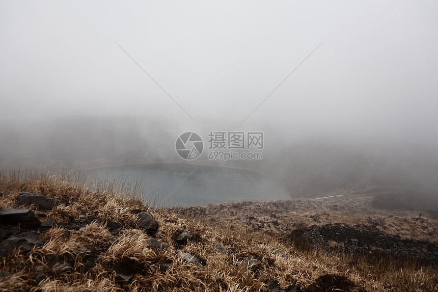 日本九州火山口图片