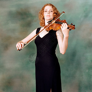 女小提琴手画像图片