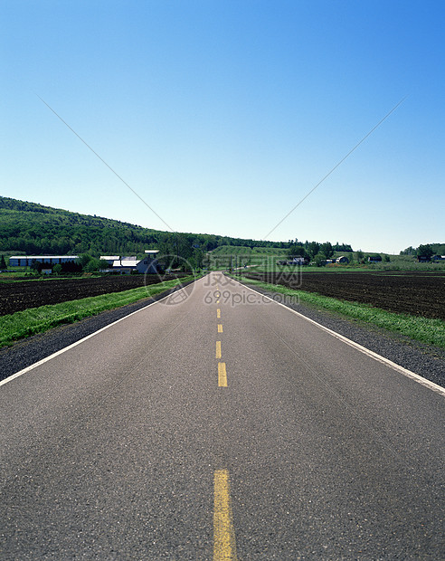 空旷的道路图片